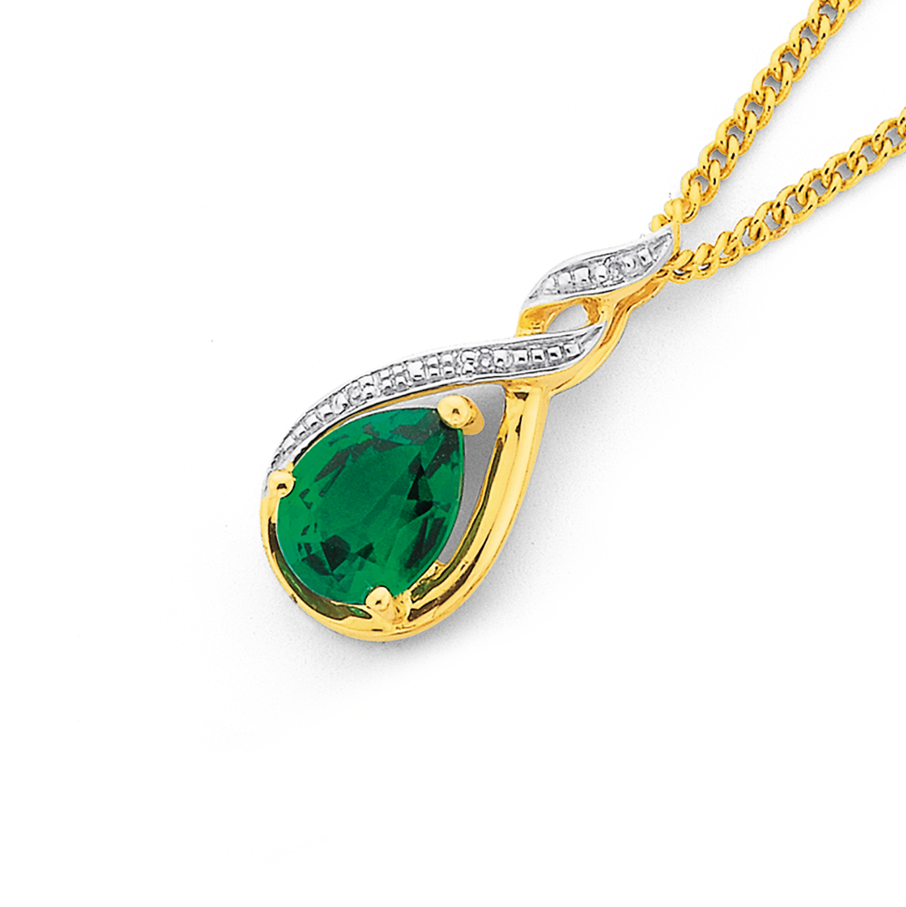 Synthetic emerald necklace deals