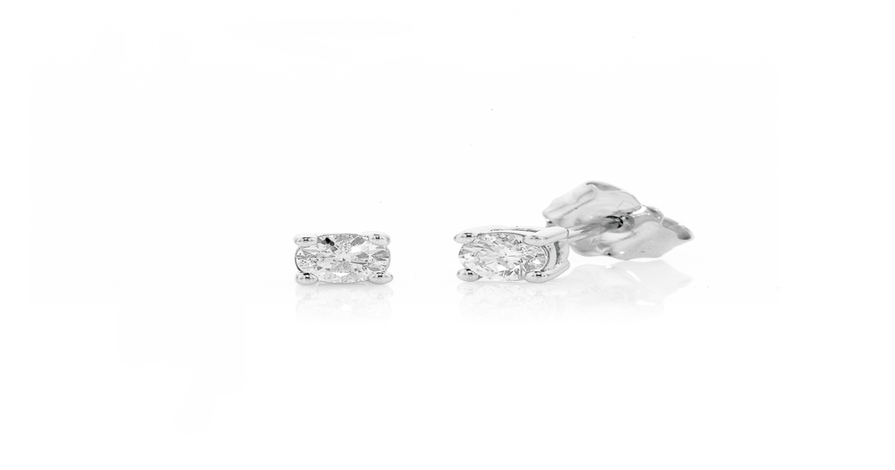 9ct white gold diamond studs Clearance