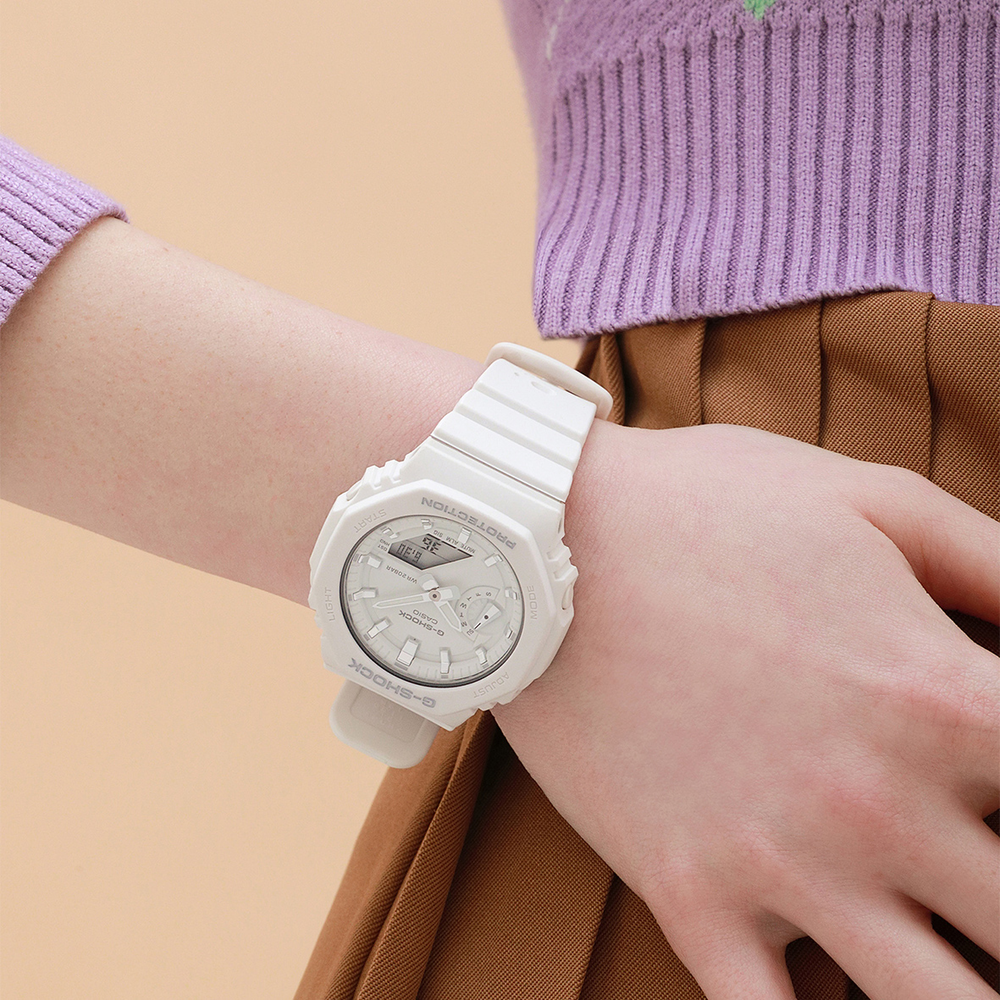 S shock white watch discount