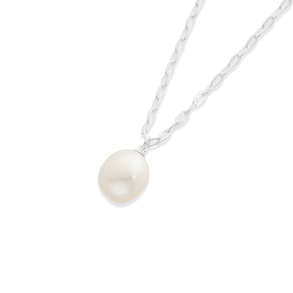 Sterling Silver Freshwater Pearl Paperclip Necklace in White | Pascoes